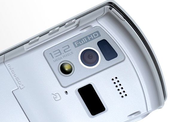 fujitsu06b2 Killer Specs Symbian^2 Devices Invades Japan
