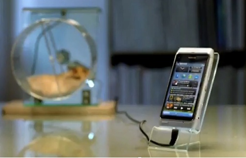 http://symbianworld.org/wp-content/uploads/2010/09/Nokia-N8-hamster-charging.jpg